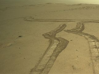 thumbnail - Organic Molecules Mars