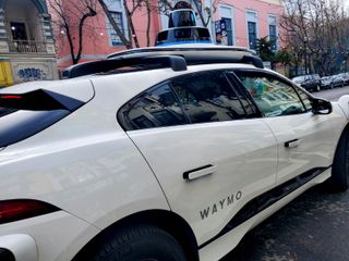 thumbnail - Waymo Robotaxi