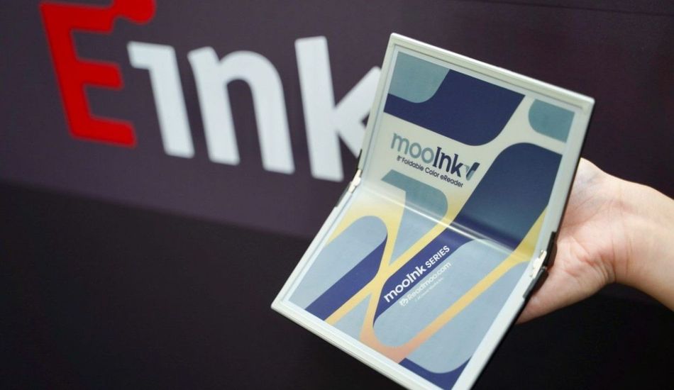Folding E-Reader