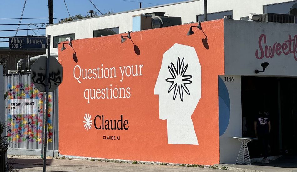 Claude AI